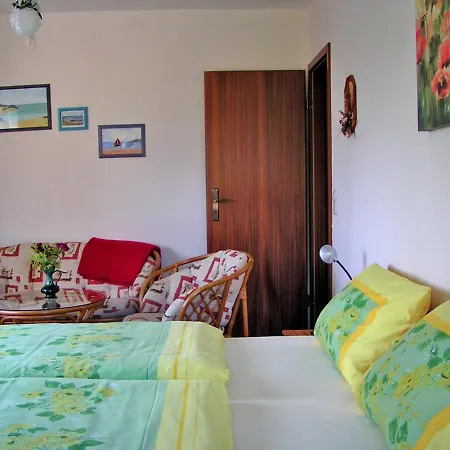 Tina Апартаменты Ahrenshagen